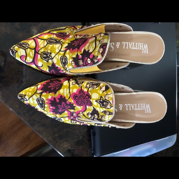 Shoes - Picture 2 of 3